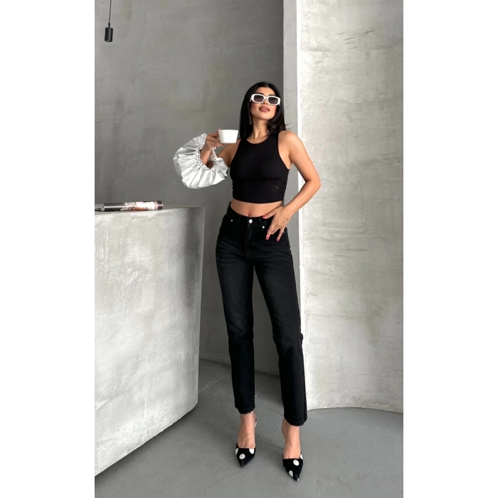 Mom fit enzim bıyıklı taş yıkama jeans pantolon siyah d2006