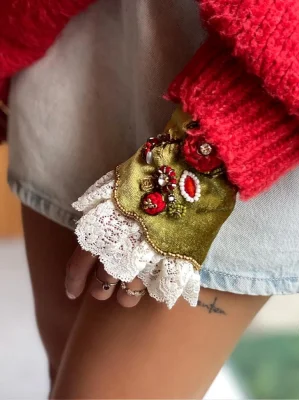 Hardal Boncuk İşlemeli Tasarım Bileklik