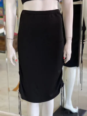 Buzi Yandan Büzgülü Siyah Etek