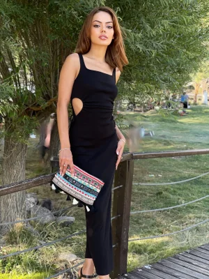 Kadın Siyah Pencere Detaylı Uzun Elbise