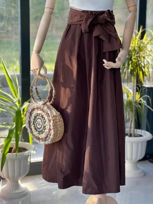 Kahverengi Önü Kurdeleli Uzun Etek