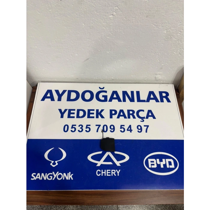 Chery Tiggo 7 Pro Ön Çeki Demir Kapağı