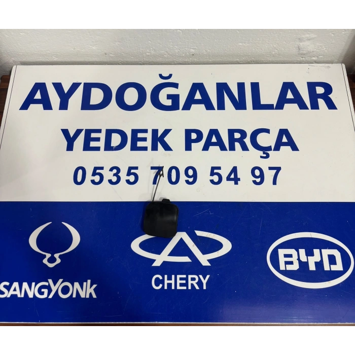Chery Tiggo 8 Ön Çeki Demir Kapağı