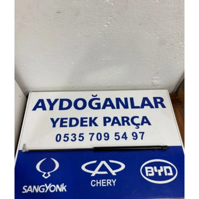 Tiggo 8 Kaput Amörtisörü