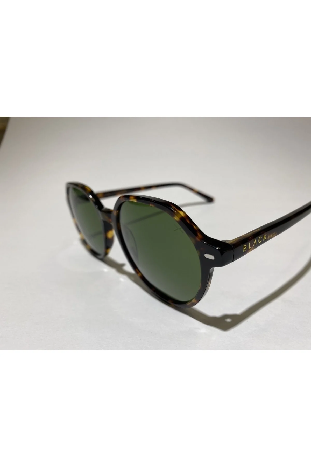 BLACK SUN 8422 C3