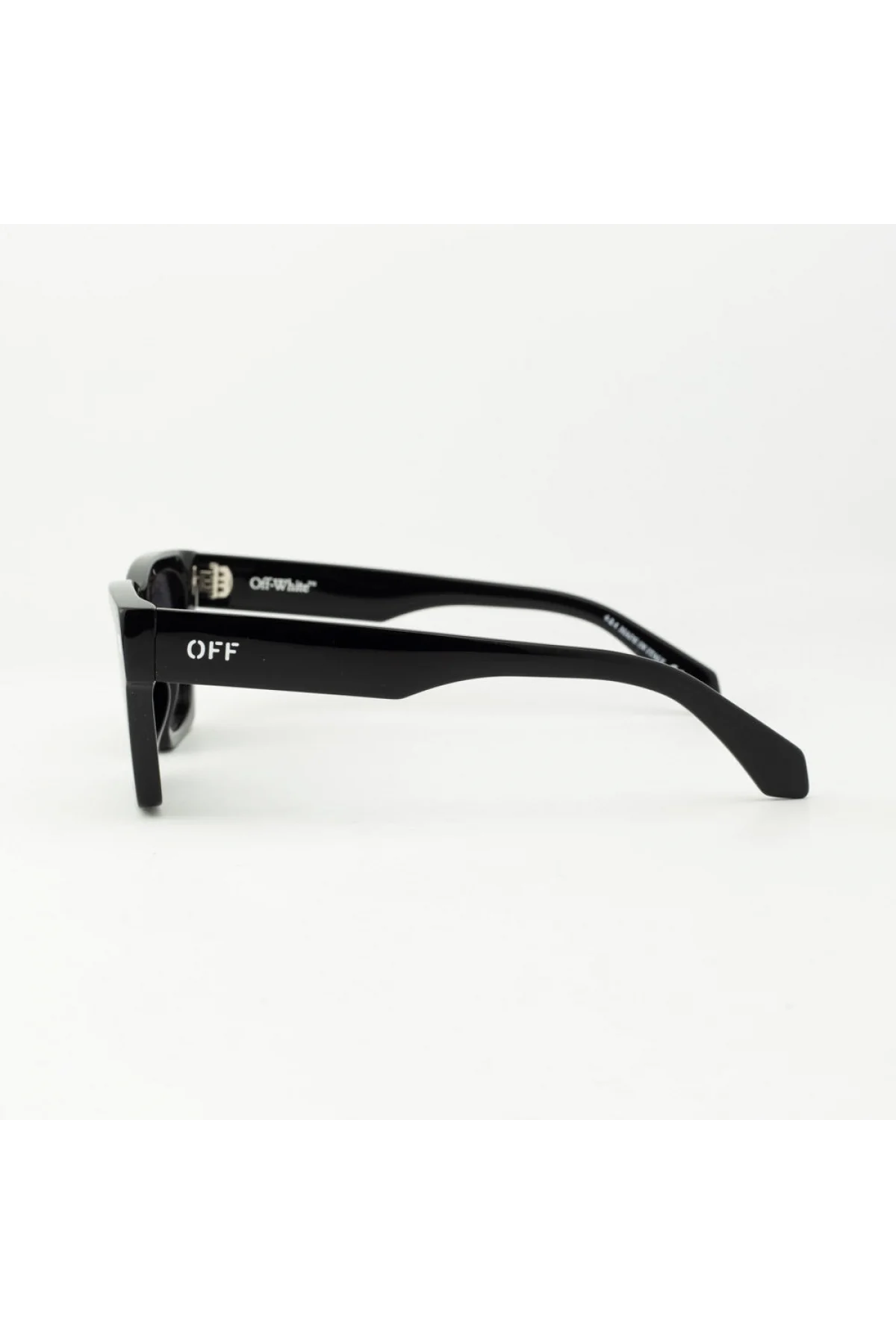 OFF-WHITE SUN OERI13XS