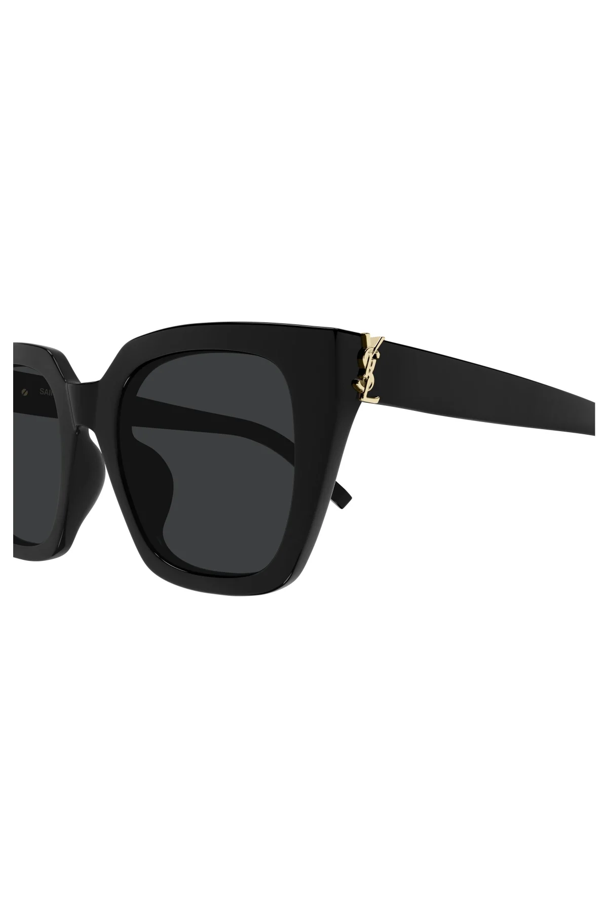 SAINT LAURENT SLM143 C001