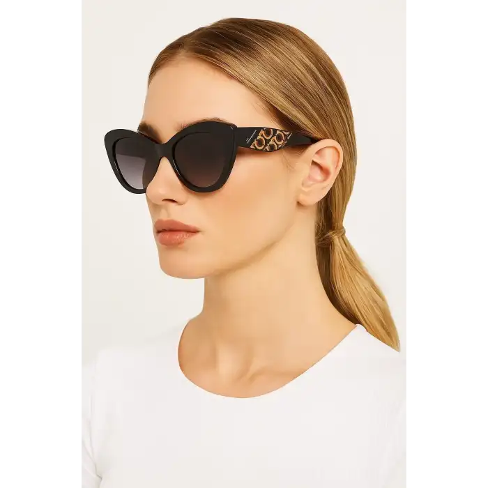 SALVATORE FERRAGAMO SUN SF1022S 001