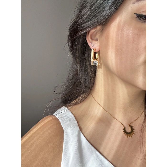 Baget Taşlı Sallantılı Küpe