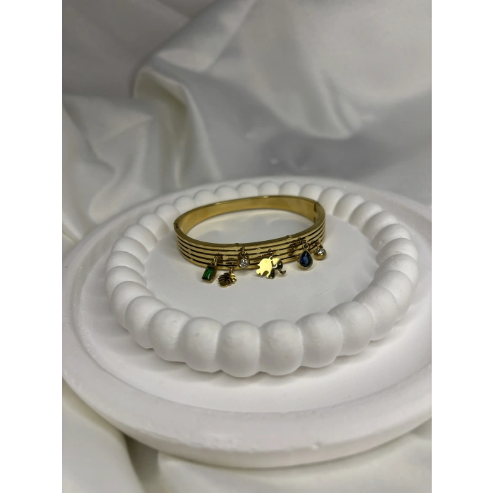 Fil Detaylı Charm Kelepçe Bileklik