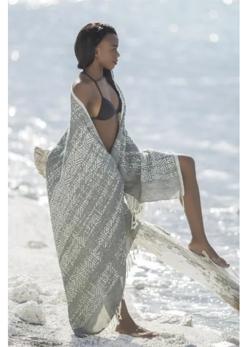 Natica Black Peshtemal