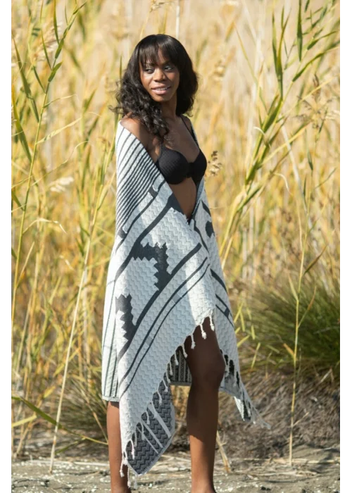 Nesta Black Peshtemal