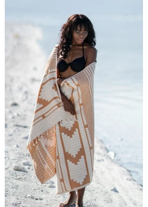 Nesta Land Peshtemal