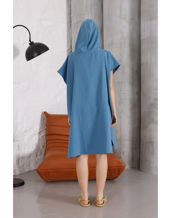 Born 4 Dive Blue Poncho