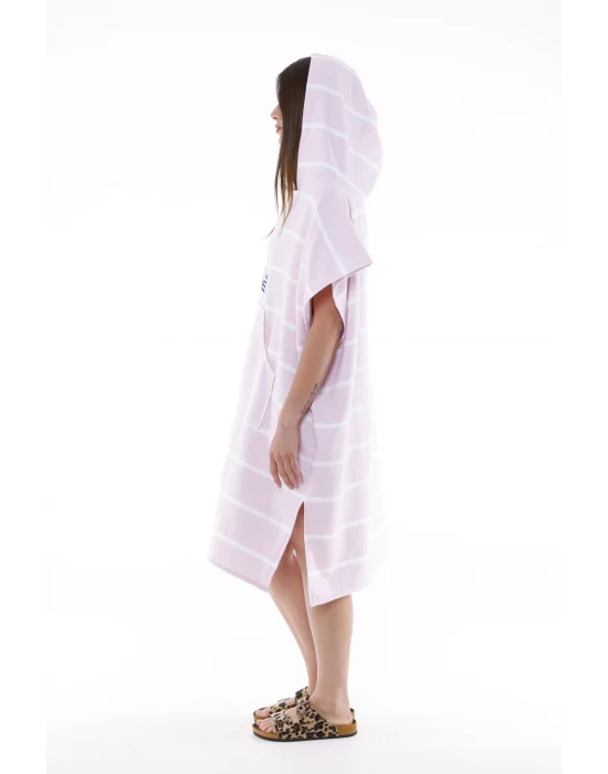 Born 4 Dive Pink Poncho