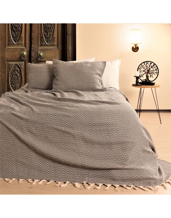 Defne XL Throw