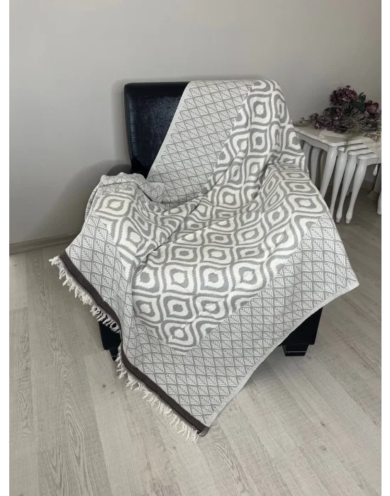 Drop Throw - Grey & Brown