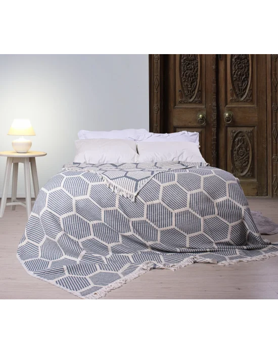 Hexagon Throw