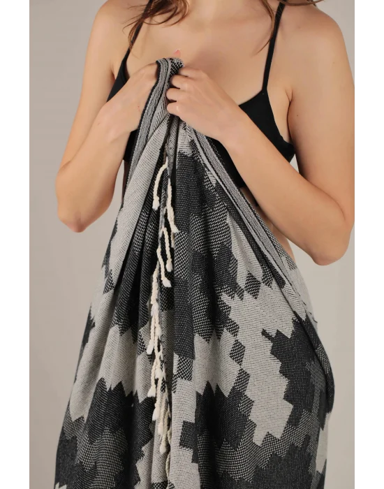 Minassos Black Peshtemal