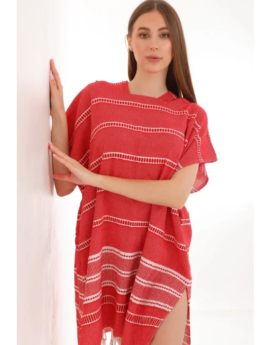 Sundia Red Surf Poncho