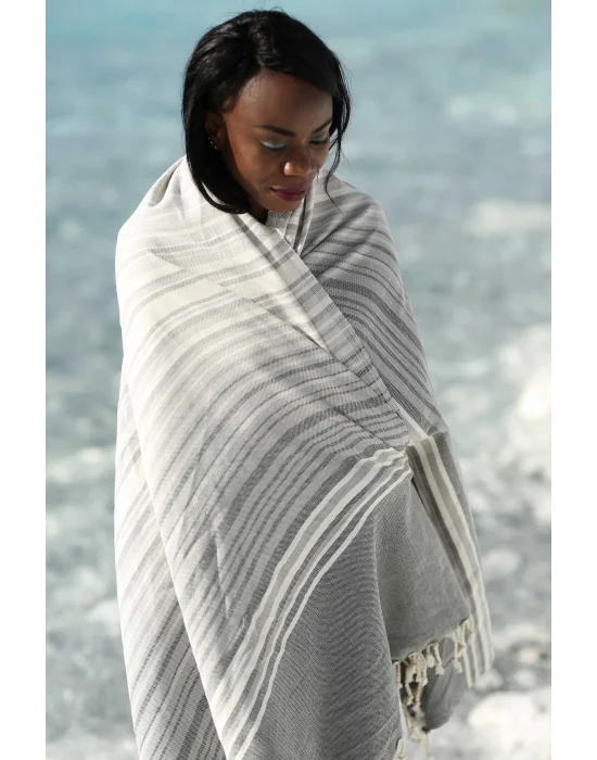 Tegula Black Peshtemal