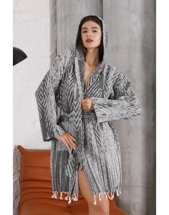 Tonna Black Bathrobe
