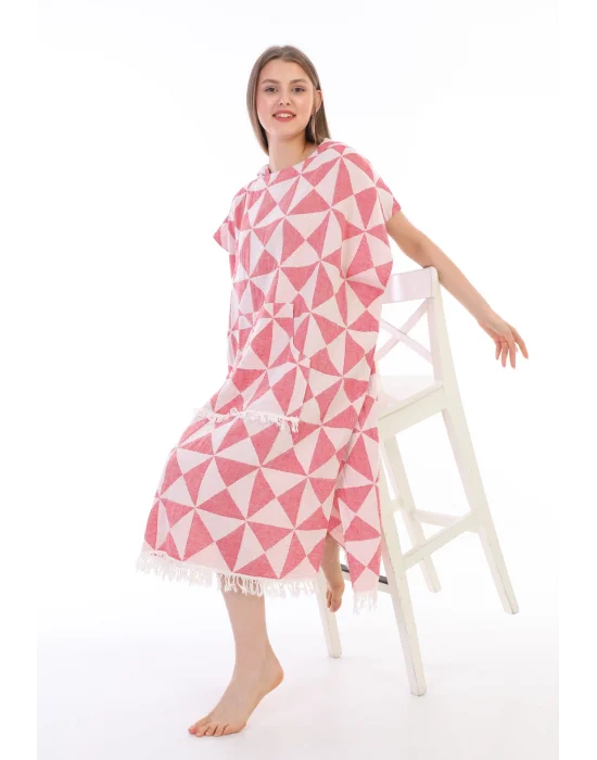 Tria Red Surf Poncho