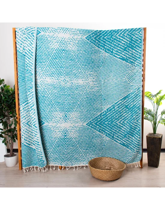 Tripolis Turquoise Throw
