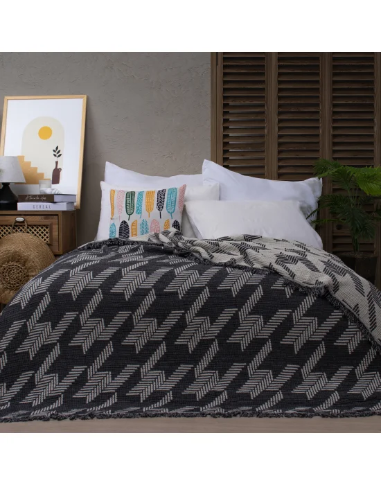 Crows XL Muslin Throw