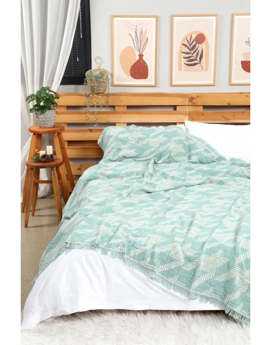 Crows XL Muslin Throw