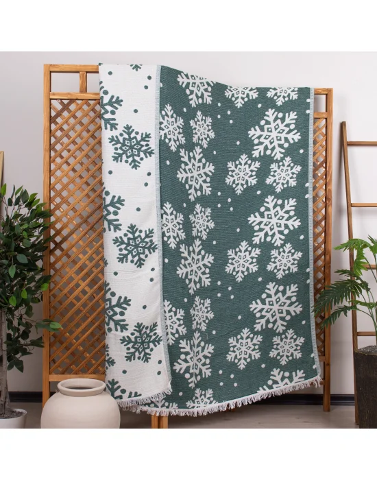 Snowy Nights Throw