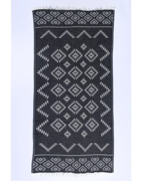 Truva Throw