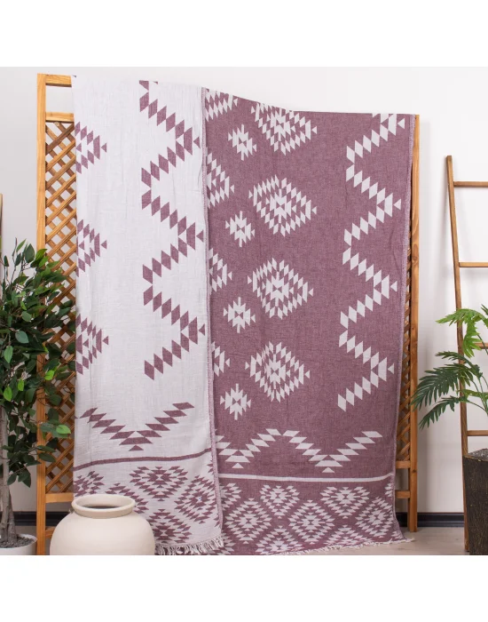 Truva Throw