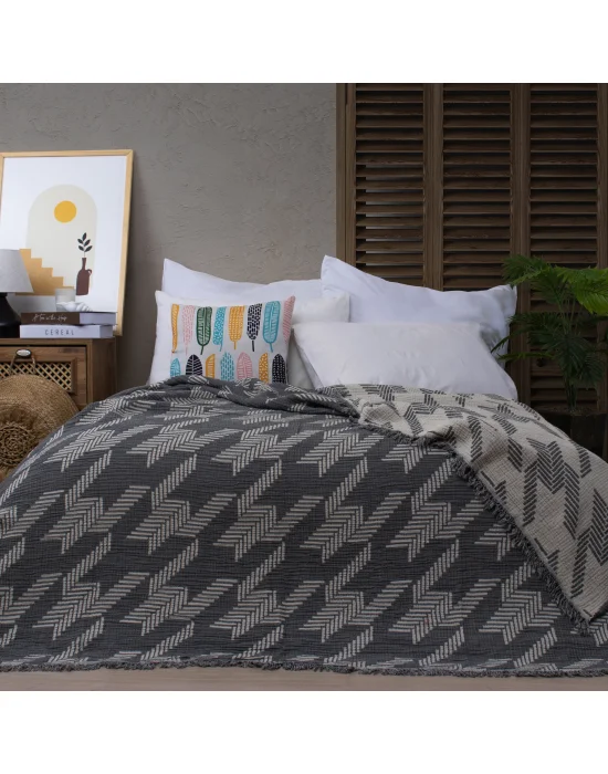 Crows XL Throw