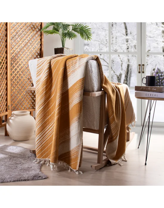 Throw Winter