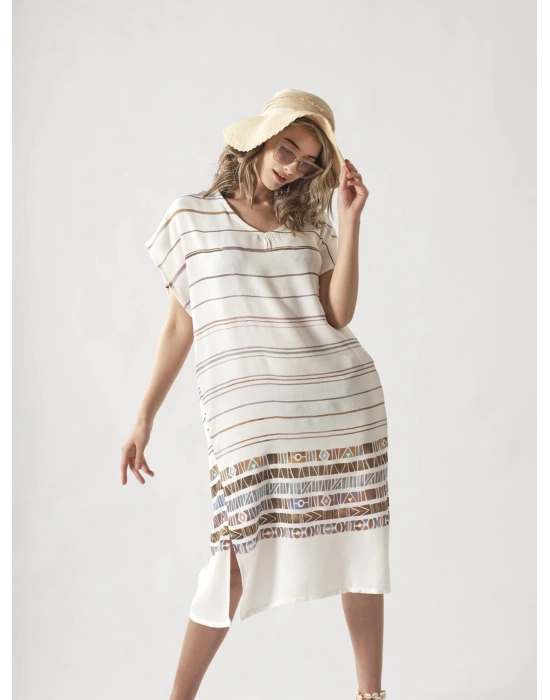 Geri Bağcıklı Etnik Elbise