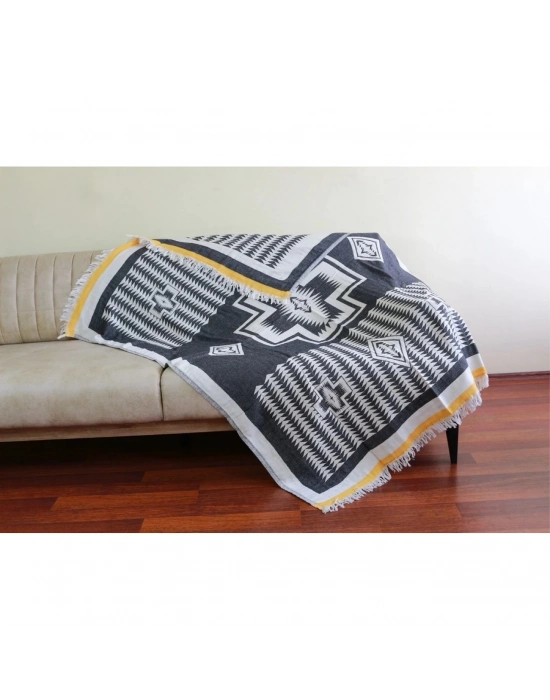 Geo Throw - Black & Yellow