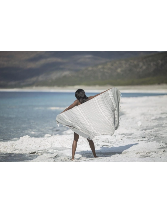 Tegula Siyah Peshtemalli