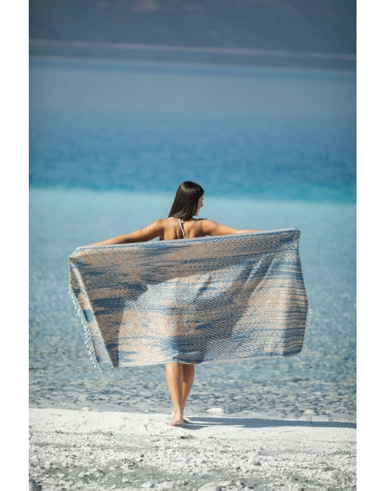 Tonna Terra & Blue Peshtemal