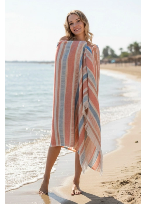 Larissa Coral Peshtemal