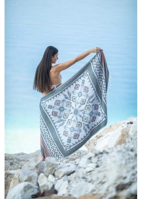 Nassa Siyah Peshtemal