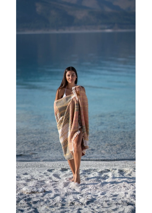 Nerite Yellow & Red Peshtemal