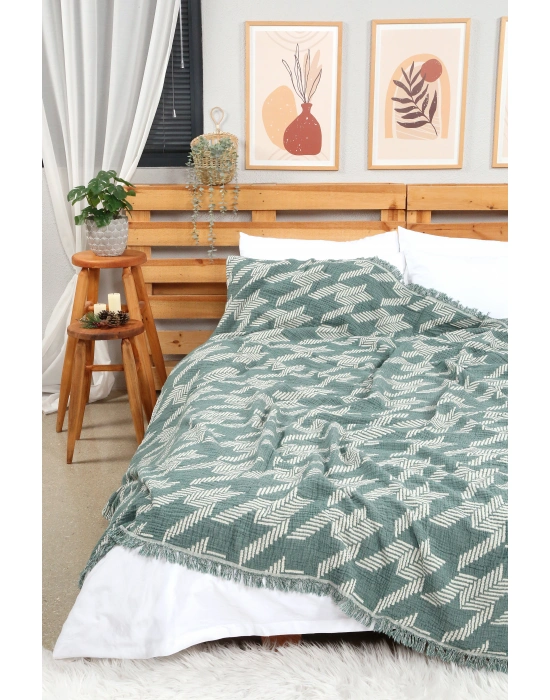 Crows XL Muslin Throw