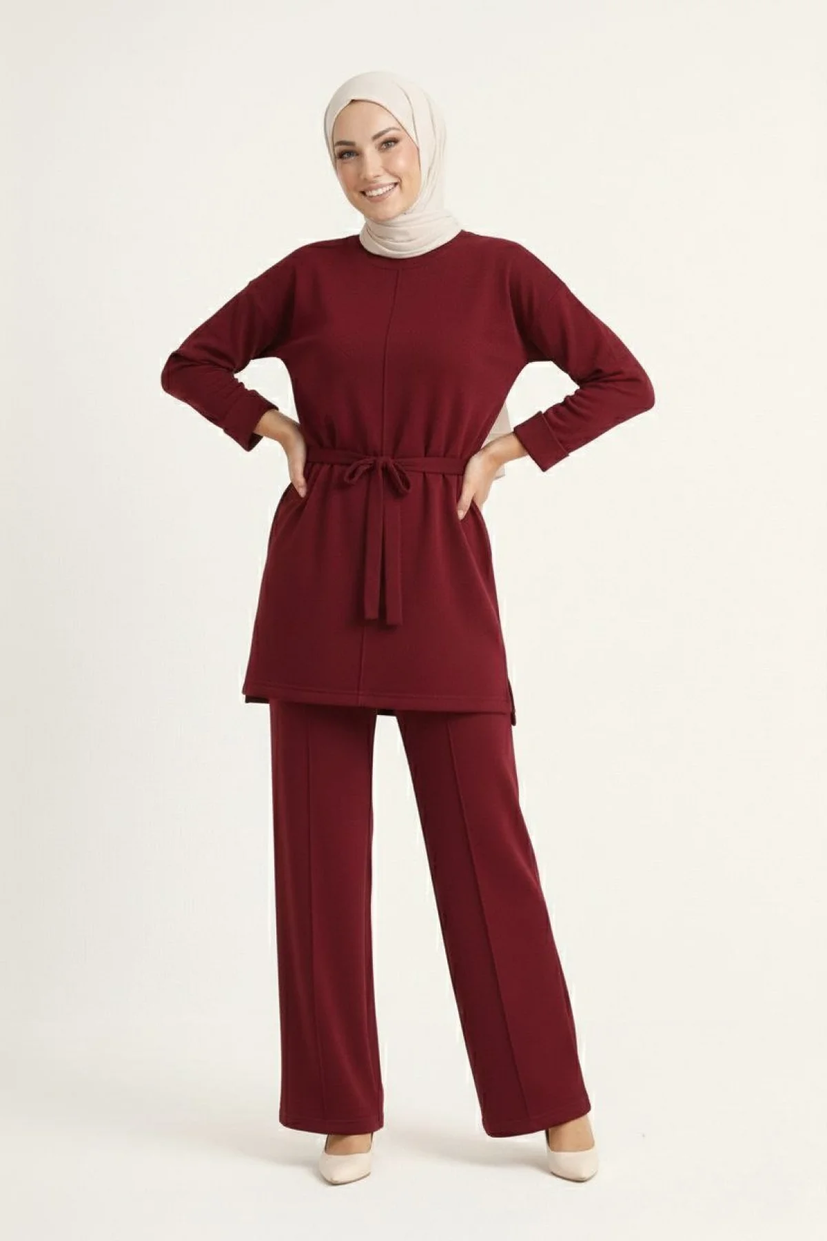 Osy Modal yumuşak dokulu Kadın Kuşaklı Tesettür Takım Salaş Kalıp 4/3 Kol Katlanmış kol İkili Takım - Bordo