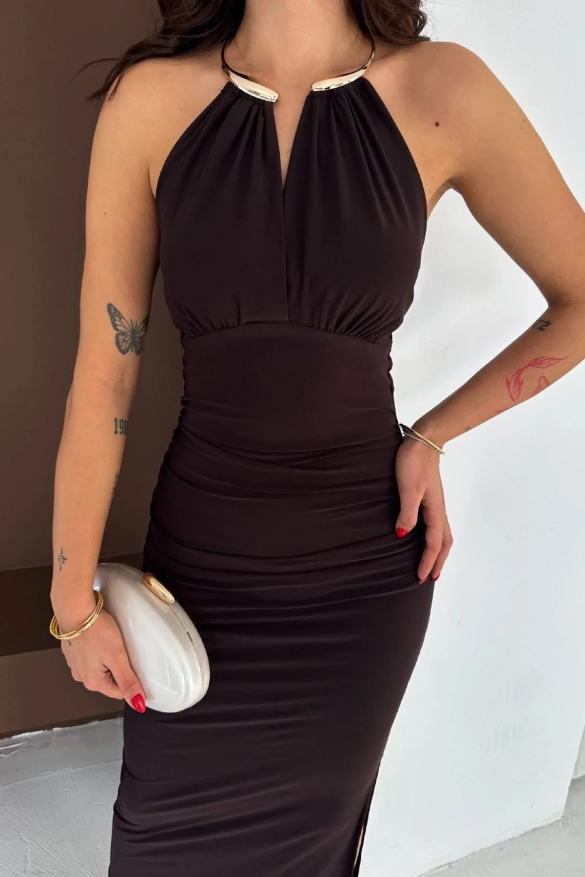 Kadın Uzun Abiye Elbise Yırtmaçlı Sırt Dekolteli Şık Gece Elbisesi - Kahverengi