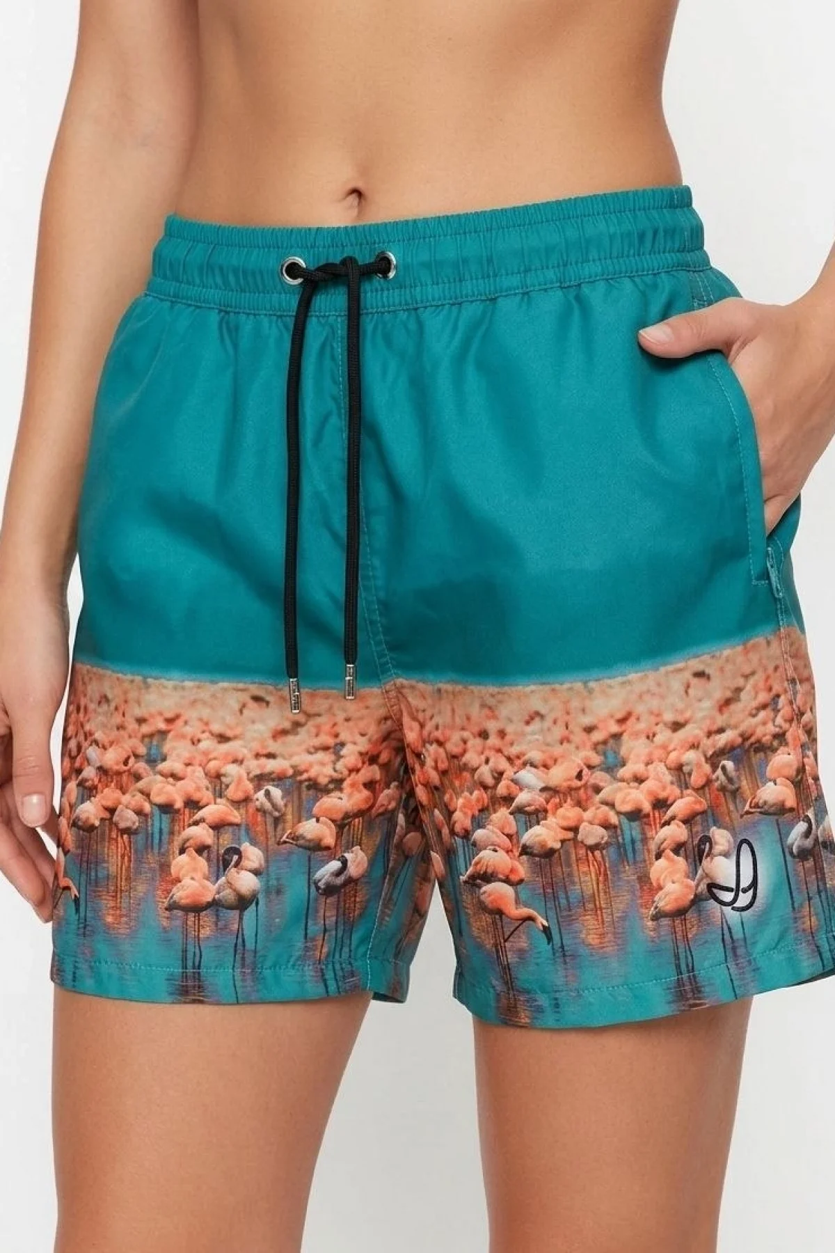 Kadın Deniz Şortu Fermuarlı Cepli File Astarlı Hızlı Kuruyan Premium - Su Yeşili