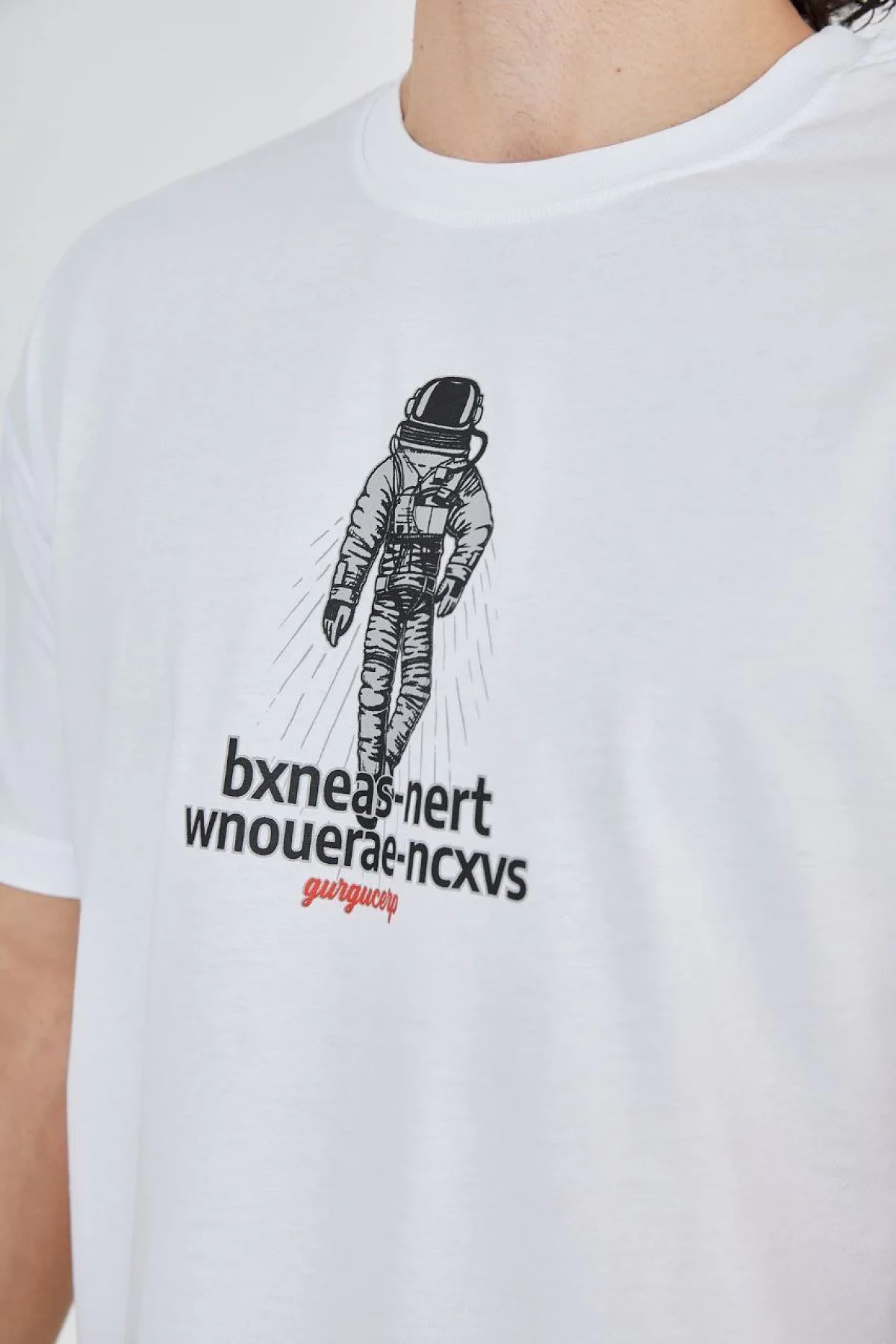 Erkek Baskılı T-Shirt Kısa Kol Bisiklet Yaka Regular Fit Rahat Kalıp Günlük Tişört - Beyaz