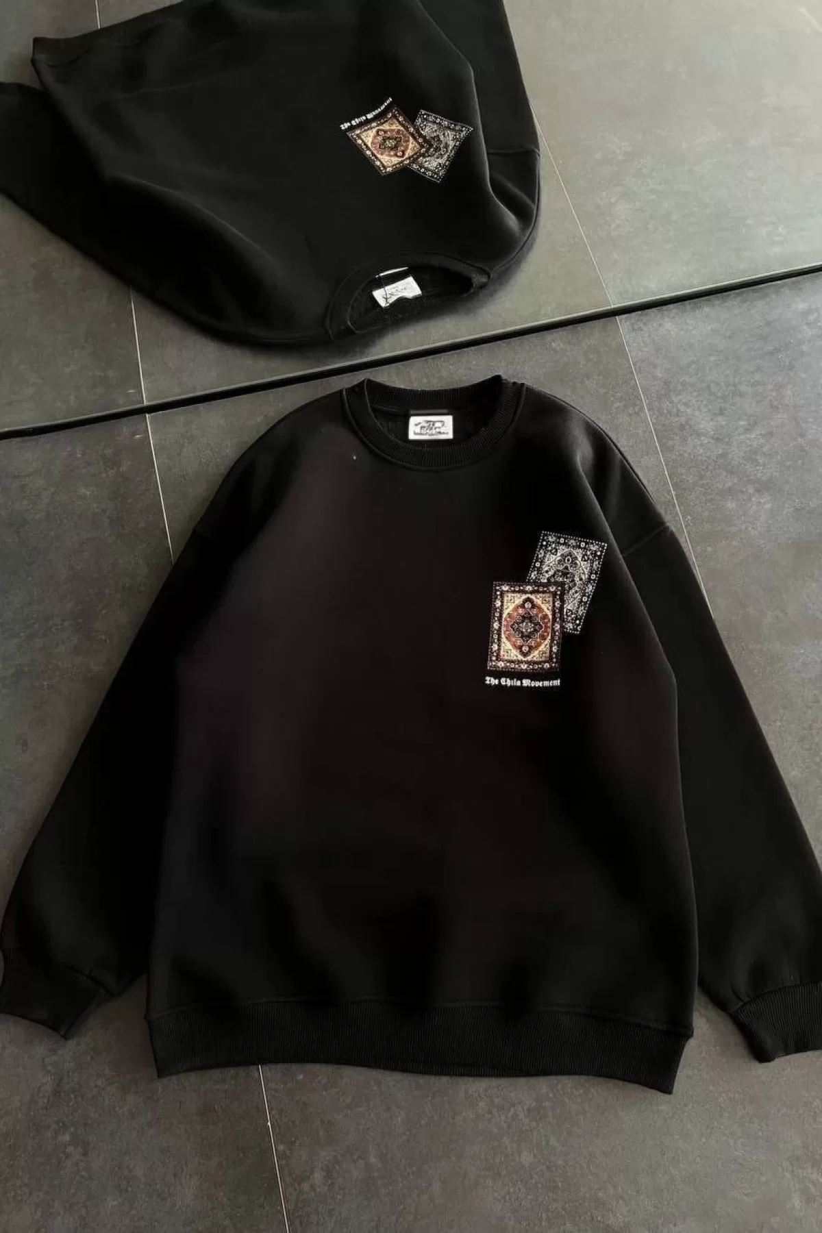 Kadın Bisiklet Yaka Baskılı SweatShirt - Siyah