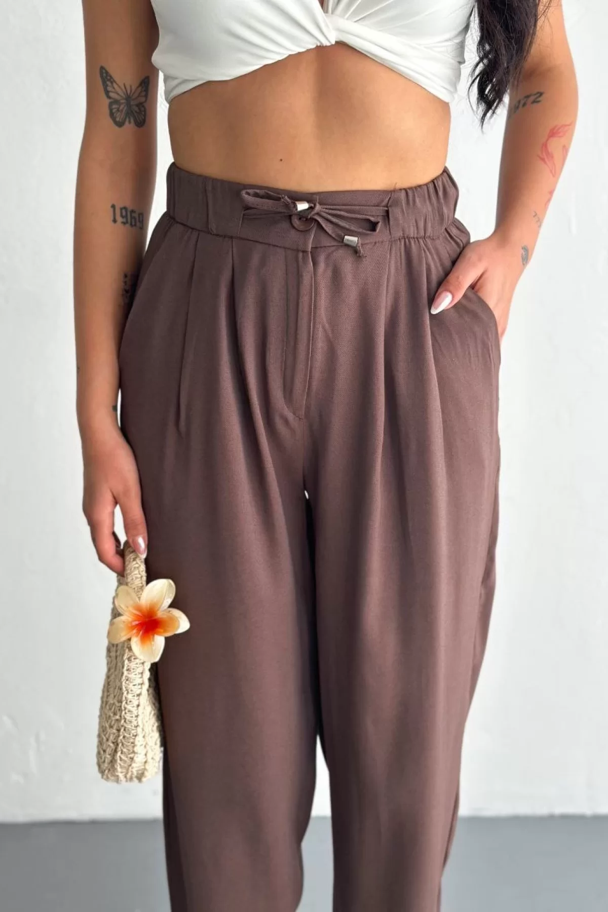 Kadın Yüksel Bel Rahat Paça Pantalon - Kahverengi