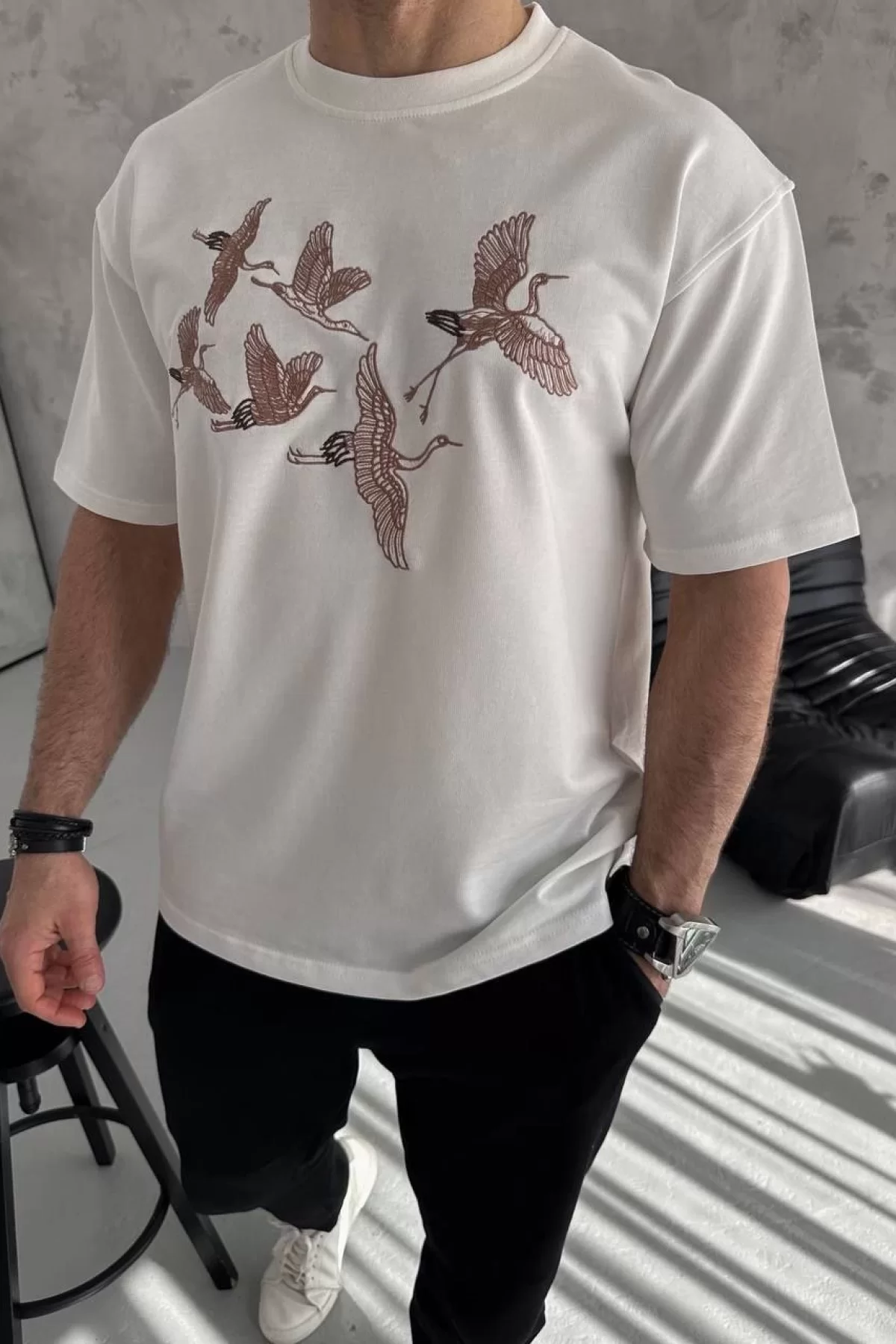 Unisex Nakış İşlemeli T-Shirt - Beyaz